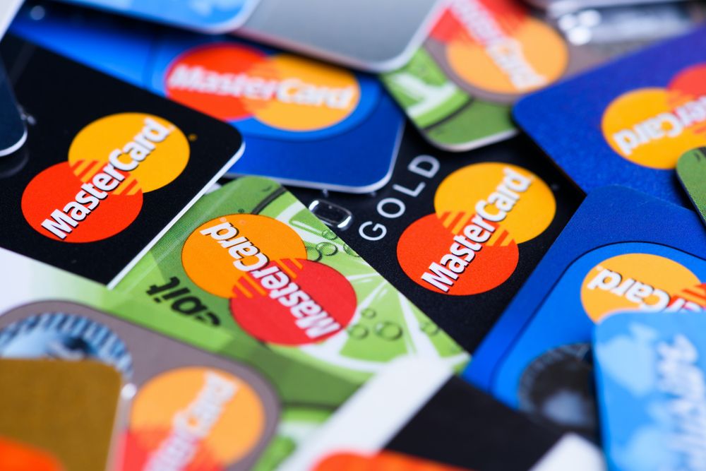 Mastercard уберут магнитные ленты на картах