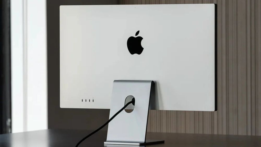 Появились первые обзоры монитора Apple Studio Display