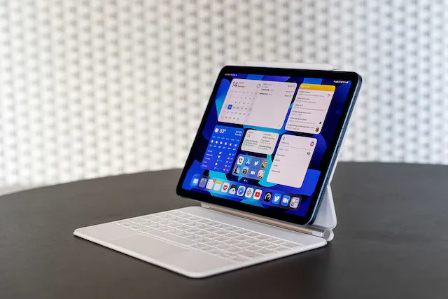 Apple хочет преобразить iPad с помощью док-станции