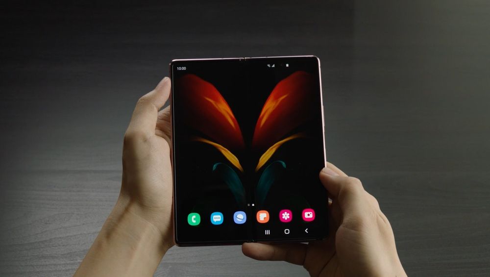 Samsung анонсировала гибкий Galaxy Z Fold 2