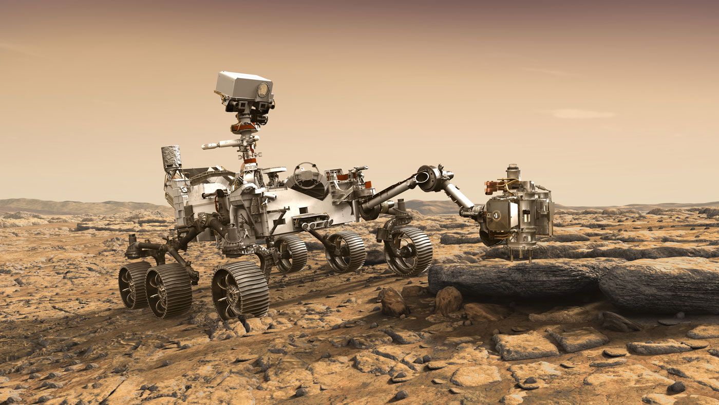 Марсоход NASA Perseverance прислал первые цветные фото с Марса, и он не красный