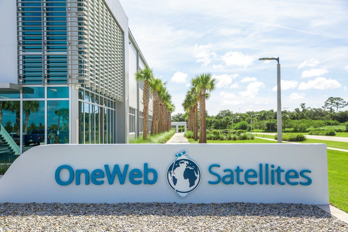 Спутниковый интернет OneWeb появится на территории России
