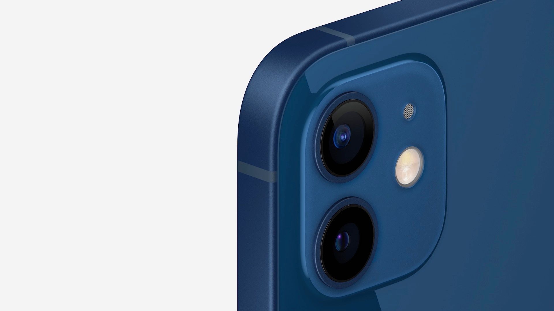 Apple серьезно обновит камеры в iPhone 13