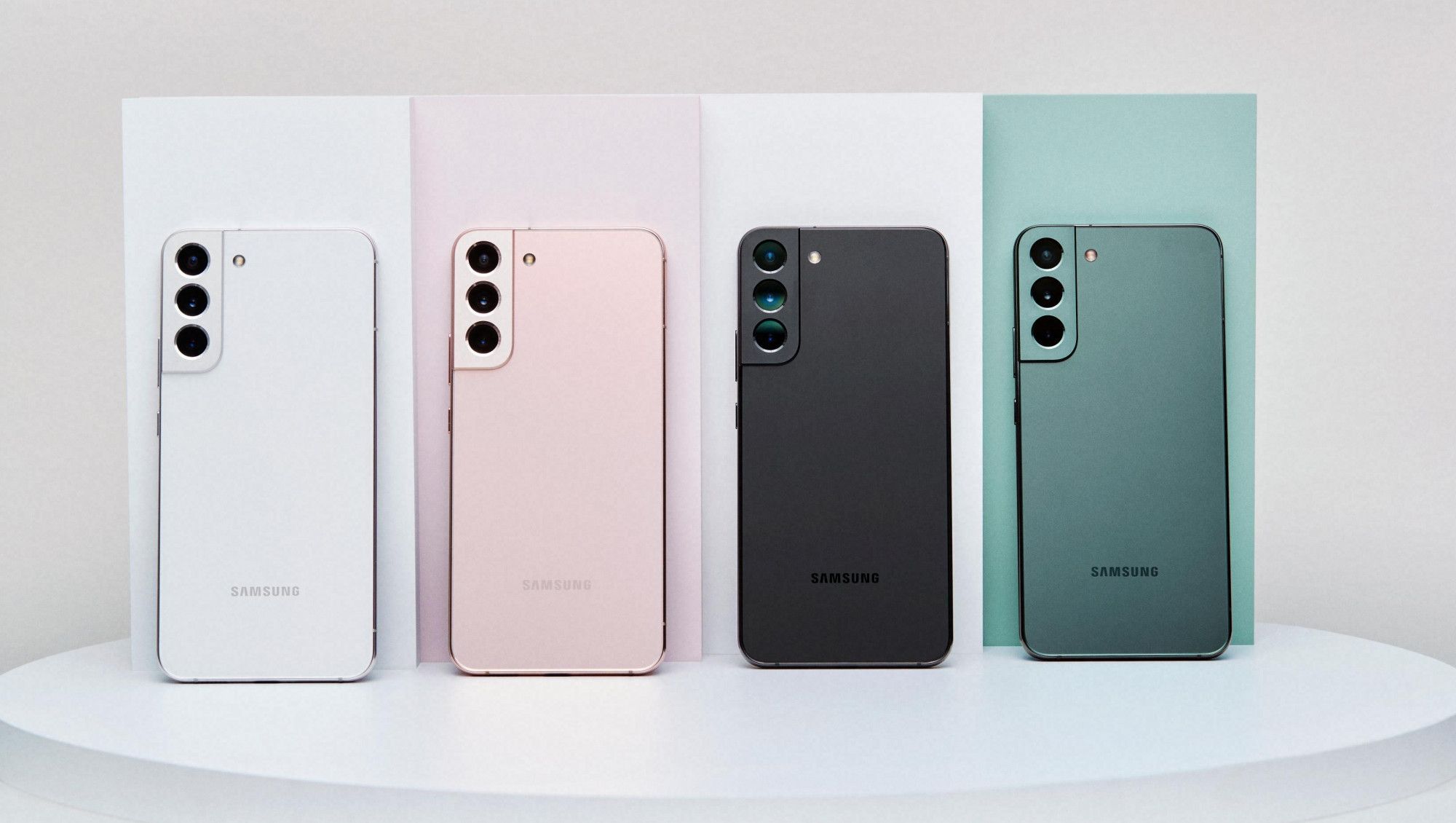 Samsung представила Galaxy S22 — обошлось без сюрпризов