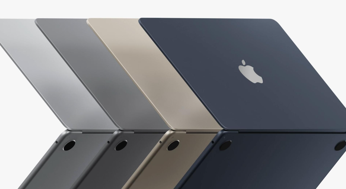 Apple может скоро представить MacBook Air с OLED