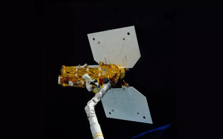 Спутник NASA спустя 38 лет в космосе вернется на Землю