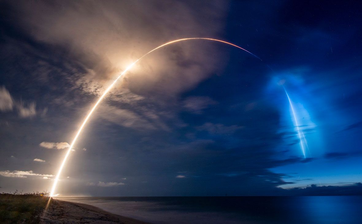 SpaceX отправил еще 57 спутников Starlink на орбиту