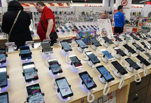 Смартфоны Redmi стали вторыми по популярности в России